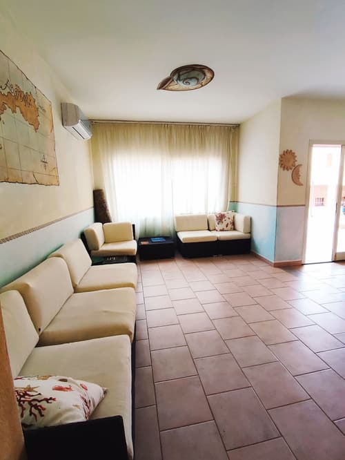 Hotel Gabbiano - Agenzia Isola Rossa, Reception