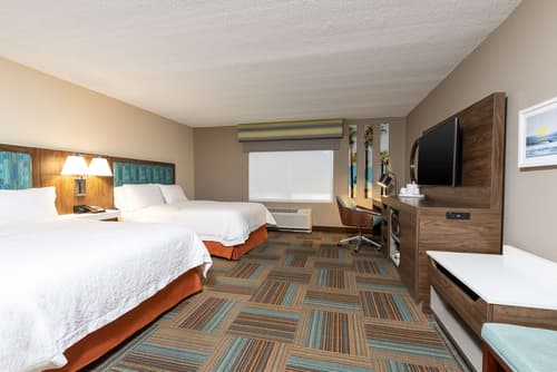 Hampton Inn & Suites Fort Myers - Colonial Blvd, Room