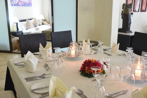 Diani Reef Beach Resort & Spa - Your Beachfront Bliss Awaits, Living area