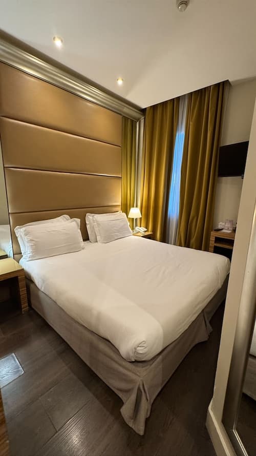 Mercure Roma Centro St. John 