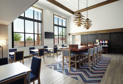 Hampton Inn & Suites Las Vegas-Red Rock/Summerlin