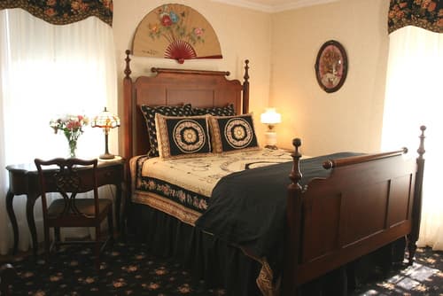 Isaiah Jones Homestead Bed & Breakfast, Room