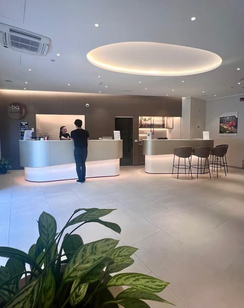 Best Quality Hotel La Darsena, Check-in/check-out kiosk