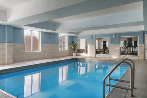 Holiday Inn Express & Suites Huntsville by IHG