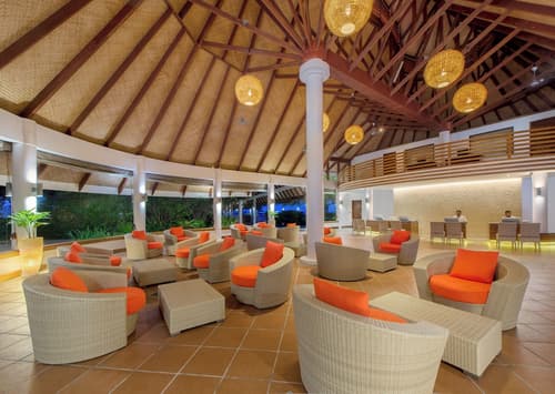 Bandos Maldives, Reception