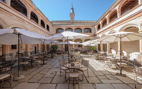 Hotel San Antonio El Real