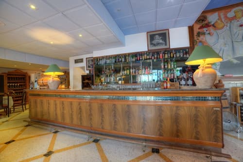 Ambassador Hotel, Bar (on property)