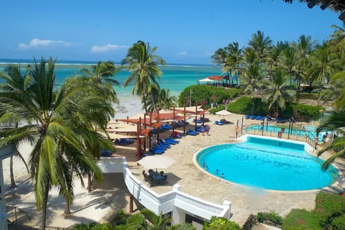 Voyager Beach Resort, Primary image