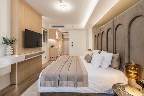 Atrium Hotel