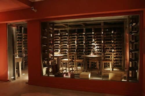 Huentala Hotel, Winery