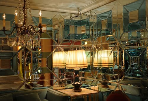 Huentala Hotel, Lobby