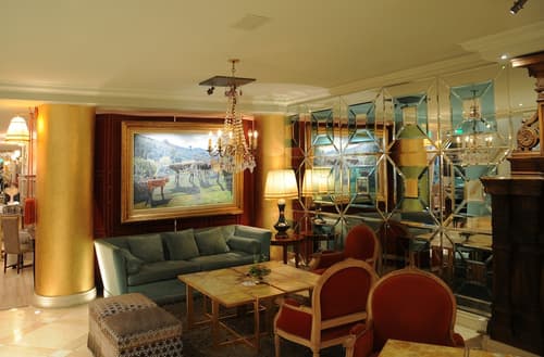 Huentala Hotel, Lobby