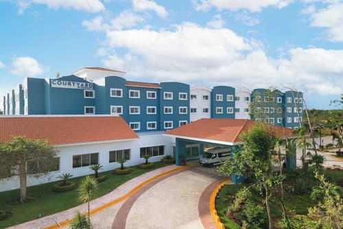 Courtyard By Marriott Cancun Airport, Primary image