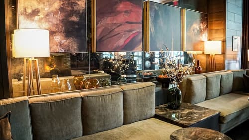 Loden Hotel, Reception