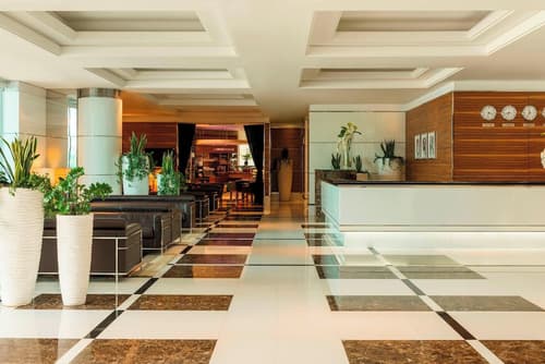 Four Points by Sheraton Bur Dubai, Lobby