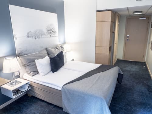 Clarion Hotel Sign, Room