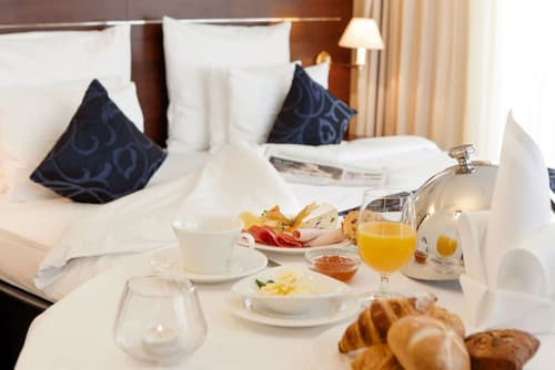 Hotel Vier Jahreszeiten Starnberg