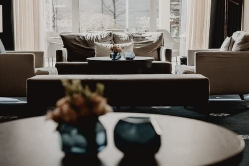 Hotel Vier Jahreszeiten Starnberg, Interior entrance