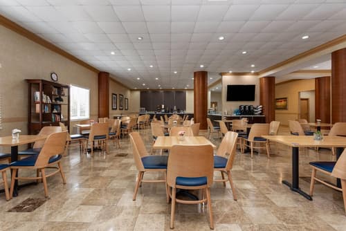 Hawthorn Extended Stay by Wyndham West Palm Beach Airport, Breakfast area