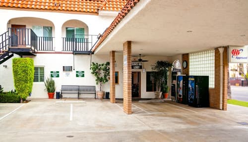 Dunes Inn Sunset, Lobby