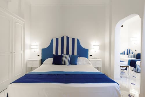 Villa di Sorrento, Room