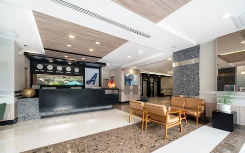 Adelphi Suites Bangkok