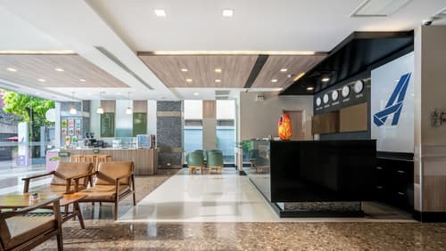 Adelphi Suites Bangkok