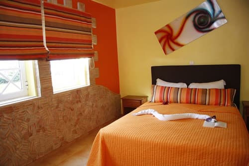 Montinho de Ouro, Room