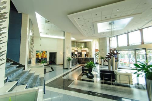 Continental Forum Sibiu, Lobby sitting area