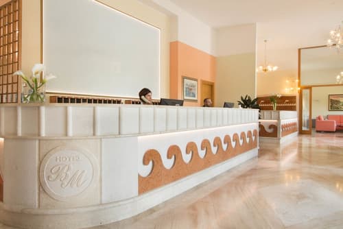 Hotel Brancamaria, Reception