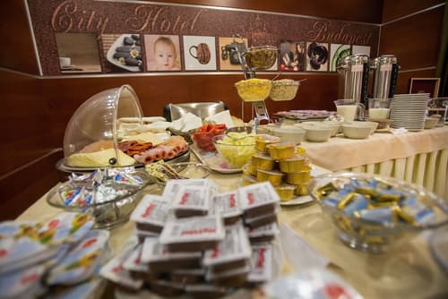 City Home Budapest, Breakfast buffet
