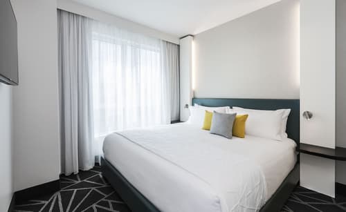 Warwick Le Crystal - Montréal, Room