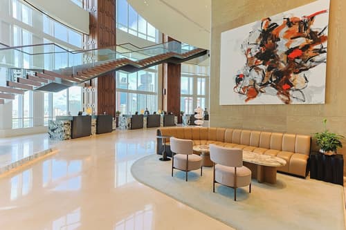 Centara Grand at CentralWorld, Reception