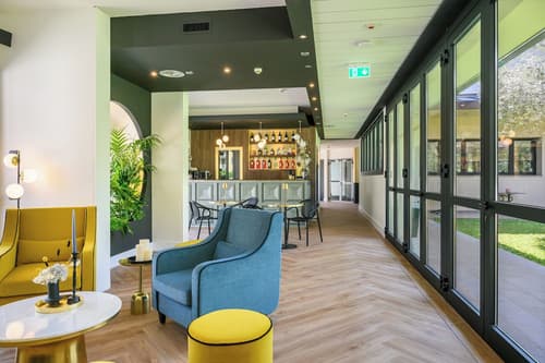 JOIVY Together Urban Resort, Reception