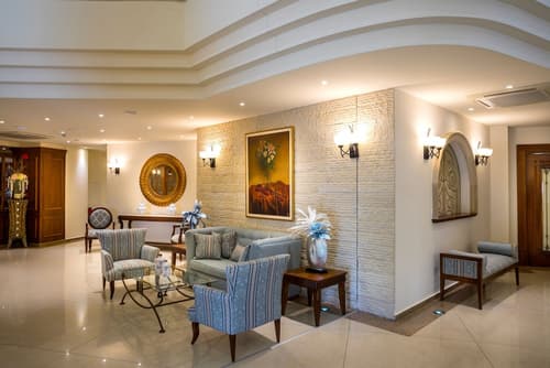 Aquamare Beach Hotel & Spa, Lobby lounge