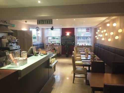 The Salisbury Hotel, Breakfast area