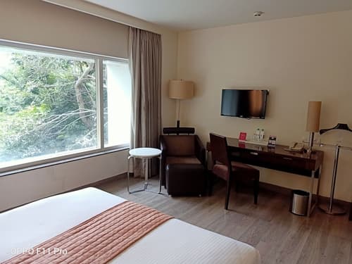 St Laurn Koregaon Park Pune, Room