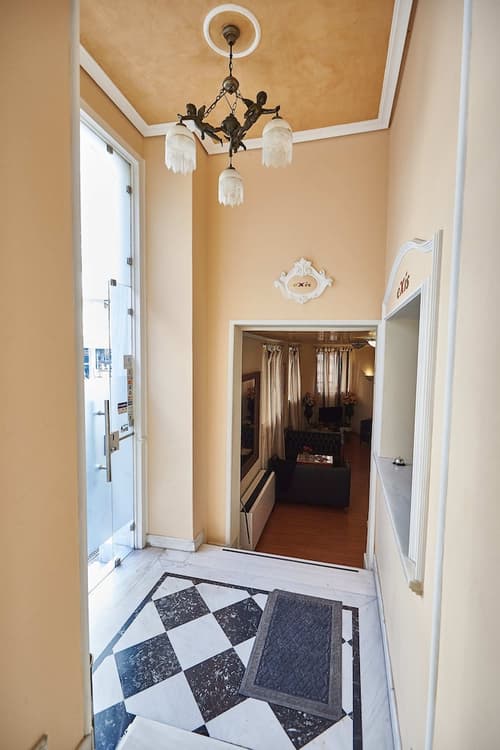 Exis Boutique Hotel, Interior entrance