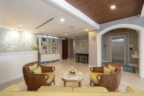 La Petite Salil Sukhumvit 8, Reception