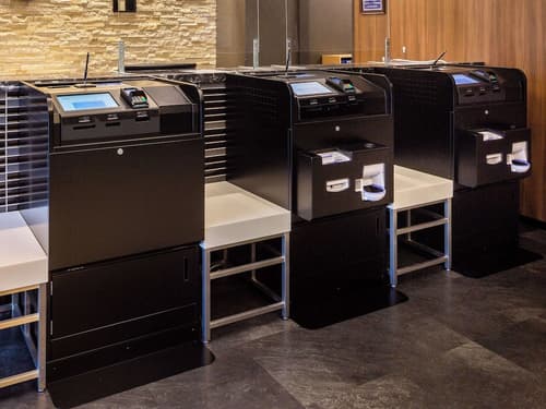 Comfort Hotel Nara, Check-in/check-out kiosk