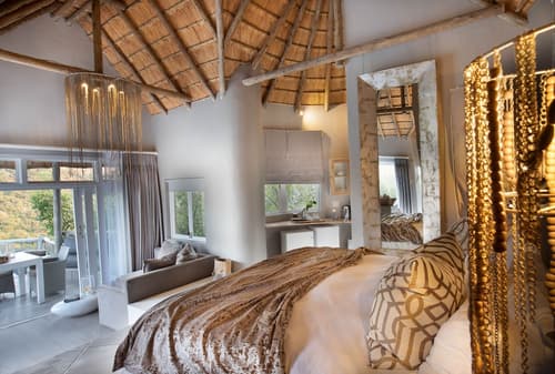 Clifftop Exclusive Safari Hideaway, Room