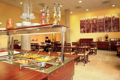 Hotel Porcel Ganivet, Breakfast area