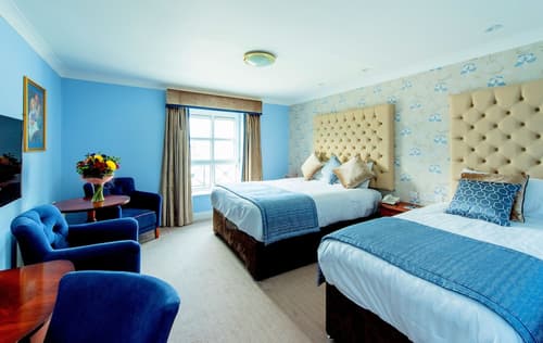 Dromhall Hotel, Room