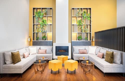 Leonardo Hotel Salzburg Airport, Lobby