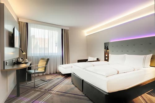 Premier Inn Berlin City Centre, Room