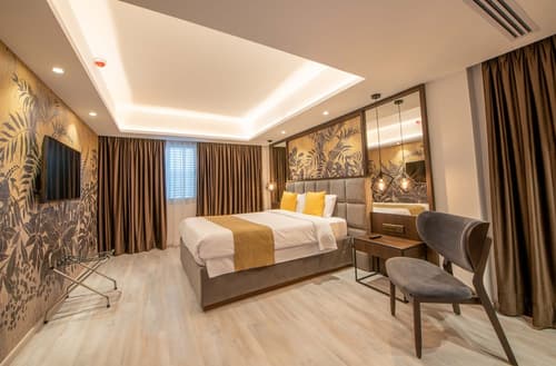 Almond Business Hotel, Room