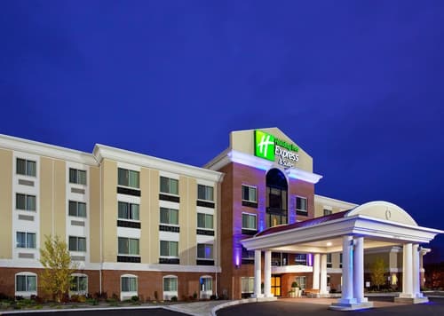 Holiday Inn Express Hotel & Suites Niagara Falls by IHG, Primary image