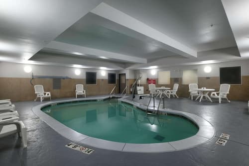 Country Inn & Suites by Radisson, Oklahoma City Airport, OK, Pool