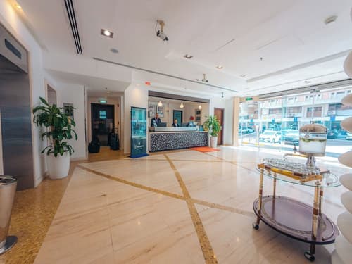 Kingsgate Hotel Abu Dhabi, Lobby lounge