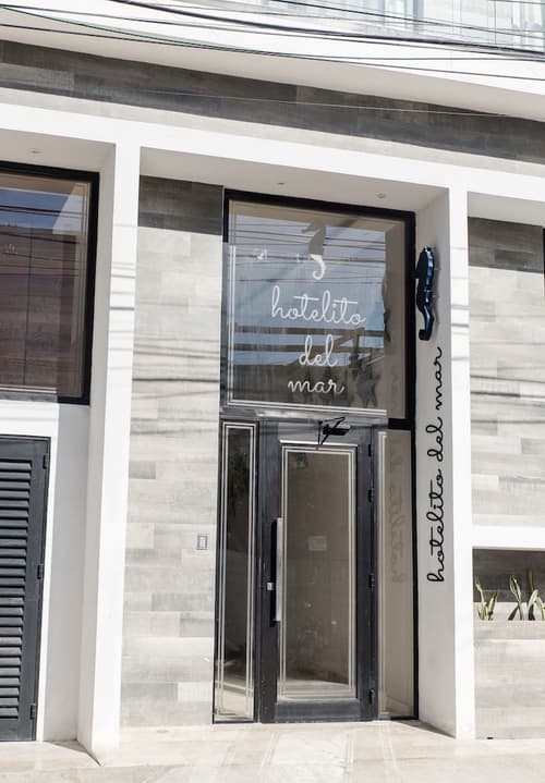 Hotelito del Mar, Front of property